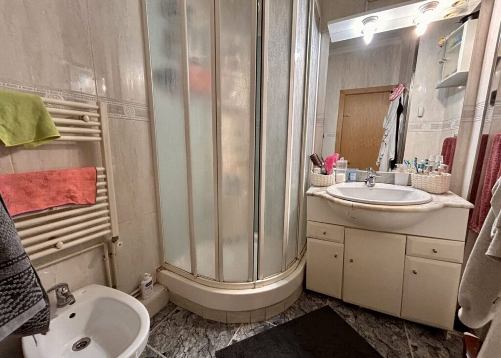 Baño, zona de lavabo