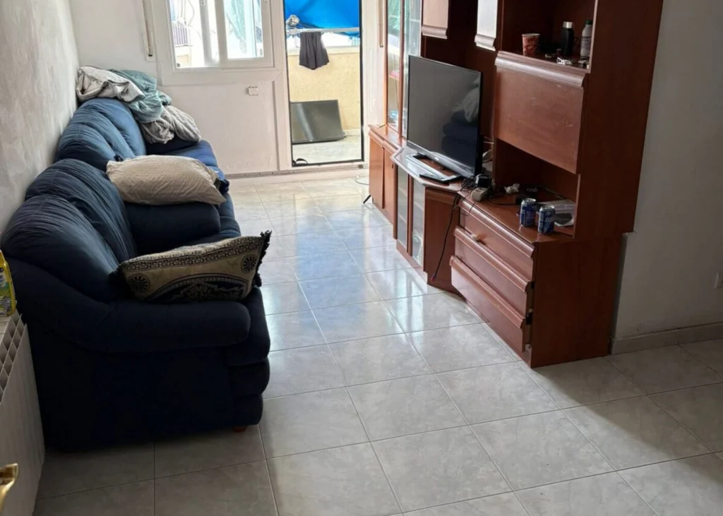 Salón con sofá y mueble de televisión, Piso de 3 habitaciones en venta en Vilafranca del Penedès