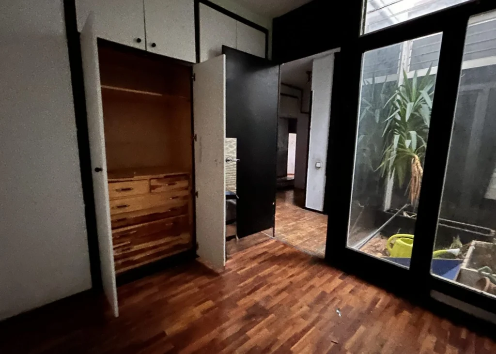 Habitación con armario empotrado y acceso a terraza, Piso en Venta en Gran, Sant Vicenç de Castellet, Barcelona