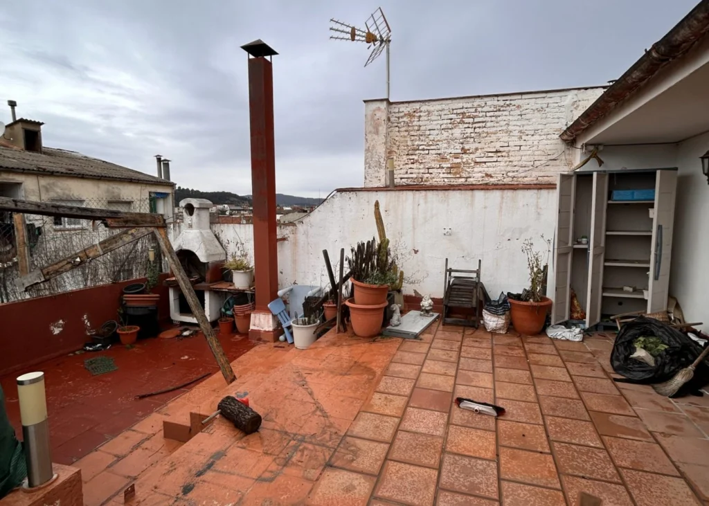 Salón pendiente de reforma, otra vista, Piso en Venta en Gran, Sant Vicenç de Castellet, Barcelona