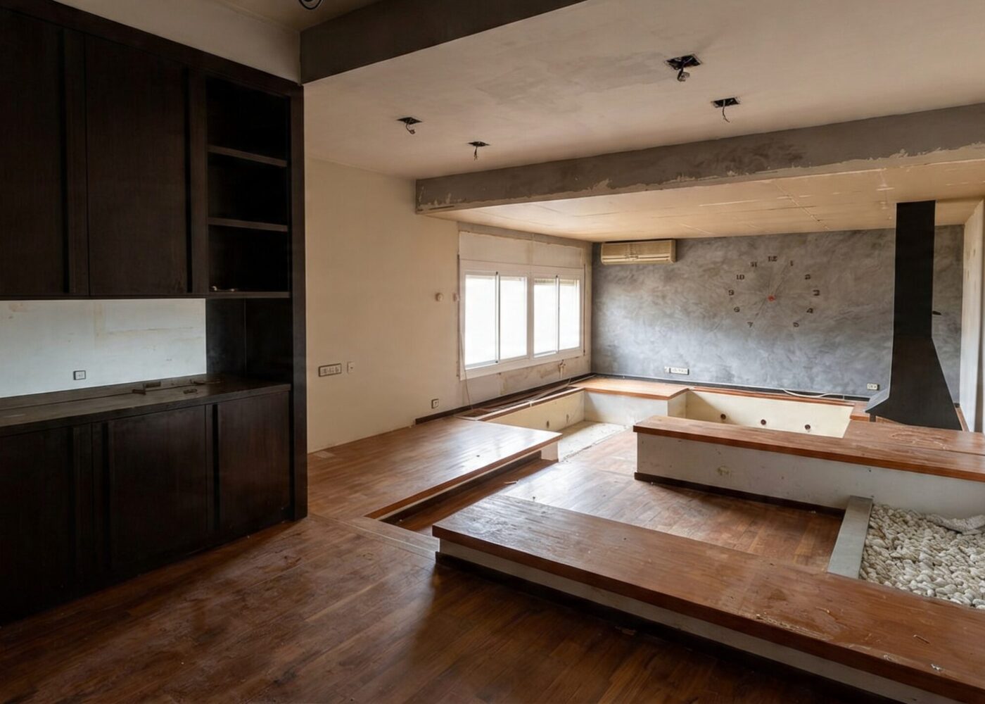 Imagen salón Sant Vicenç de Castellet antes